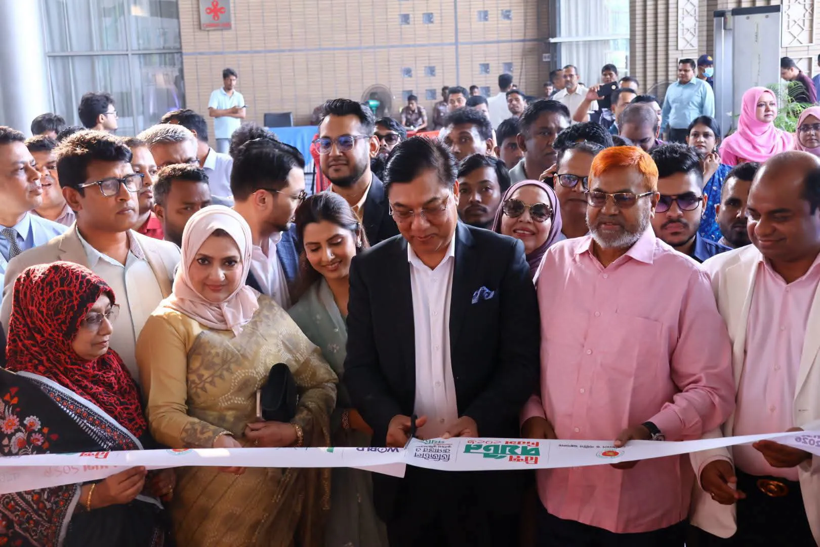 প্রধানমন্ত্রী তারেক রহমানের নেতৃত্বে অতীতের গ্লানি ভুলে নতুন উদ্যমে পর্যটন খাতের উন্নয়নে কাজ করতে হবে: পর্যটন মন্ত্রী এম রশিদুজ্জামান মিল্লাত