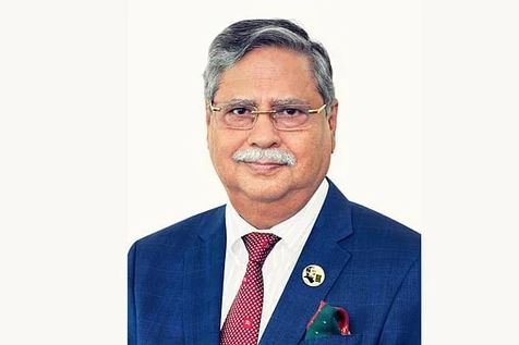 সাবেক প্রধানমন্ত্রীর পদত্যাগ ইস্যুতে বিভ্রান্তি ও বিতর্ক সৃষ্টি না করার আহ্বান রাষ্ট্রপতির