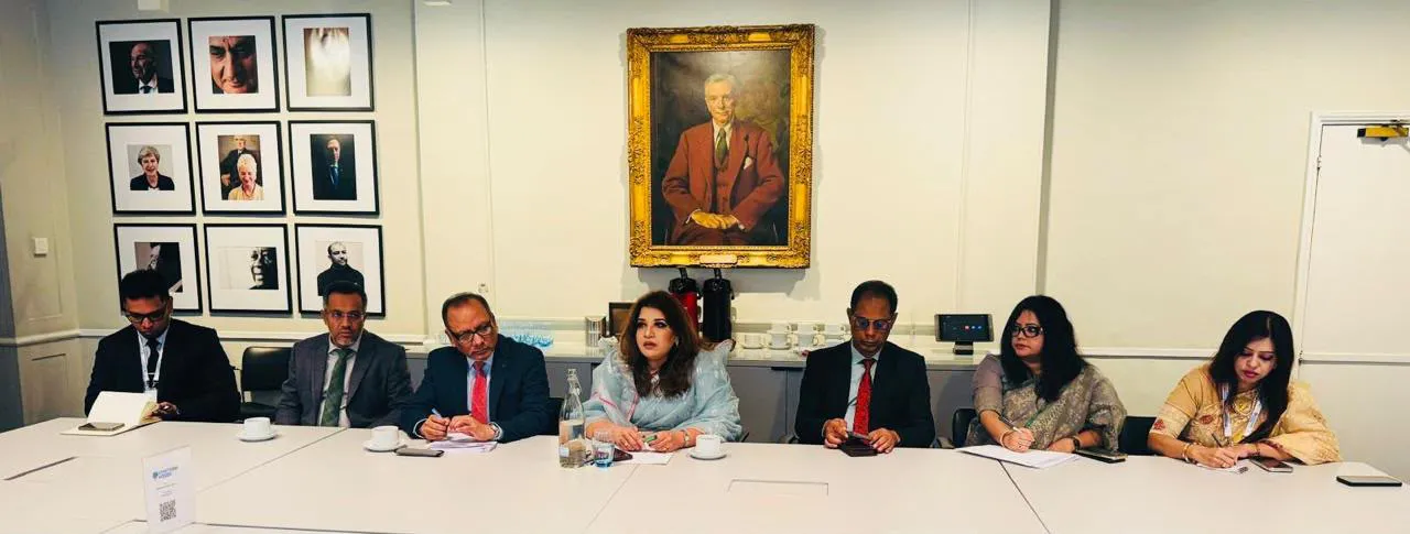 লন্ডনে চ্যাথাম হাউসে বাংলাদেশের পররাষ্ট্রনীতি ও অর্থনৈতিক কূটনীতি নিয়ে আলোচনা করলেন পররাষ্ট্র প্রতিমন্ত্রী শামা ওবায়েদ