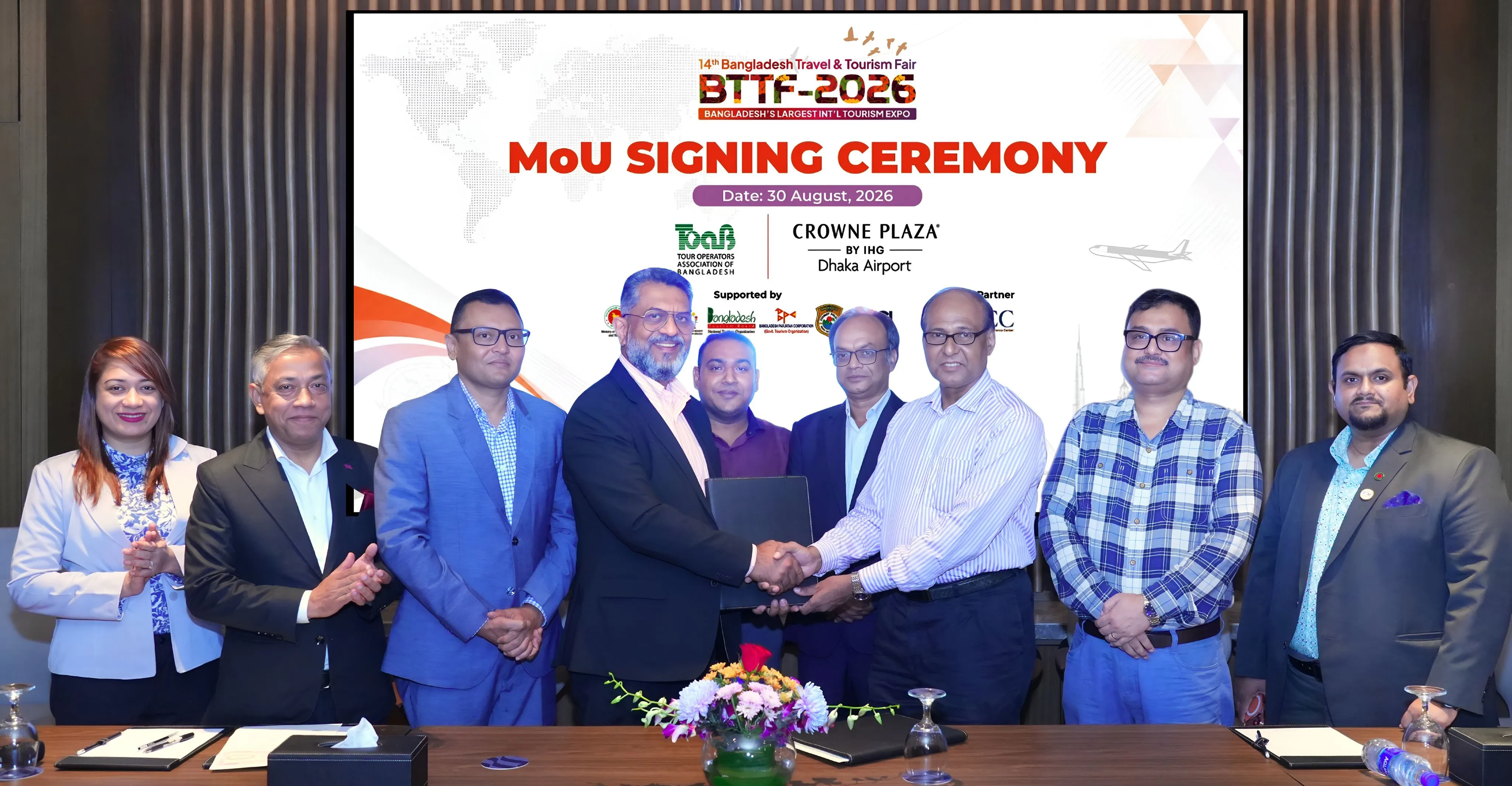 বিটিটিএফ ২০২৬-এর প্ল্যাটিনাম স্পন্সর ক্রাউন প্লাজা ঢাকা এয়ারপোর্ট, টোয়াব (TOAB)-এর সাথে সমঝোতা স্মারক স্বাক্ষরিত