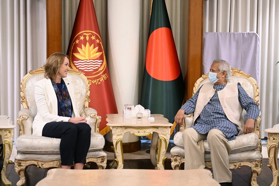 ভিসা কার্যক্রম পুনরায় শুরু করার জন্য অস্ট্রেলিয়াকে ধন্যবাদ জানান প্রধান উপদেষ্টা