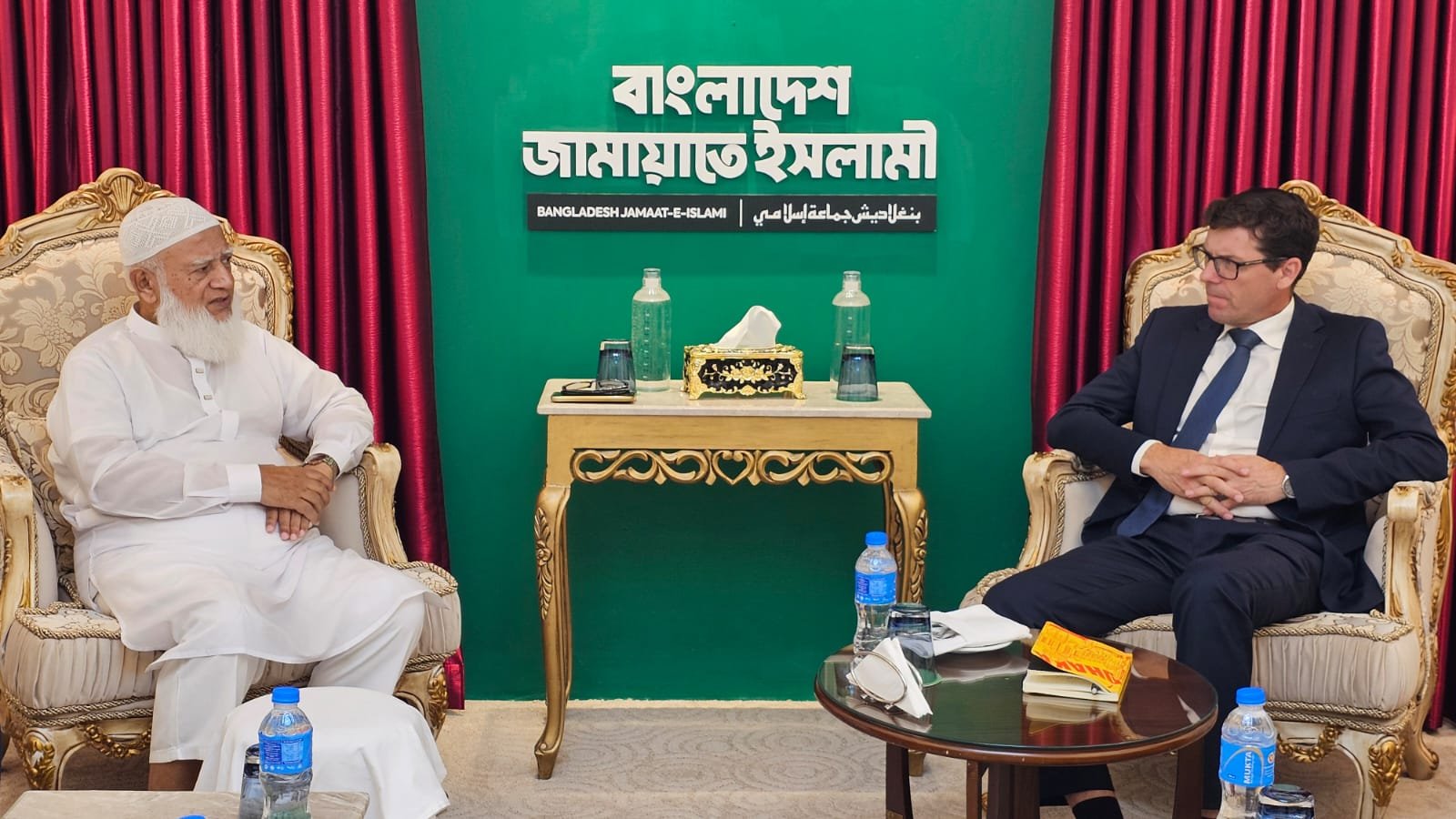 জামায়াত আমীরের সঙ্গে সৌজন্য সাক্ষাৎ করলেন নরওয়ের রাষ্ট্রদূত