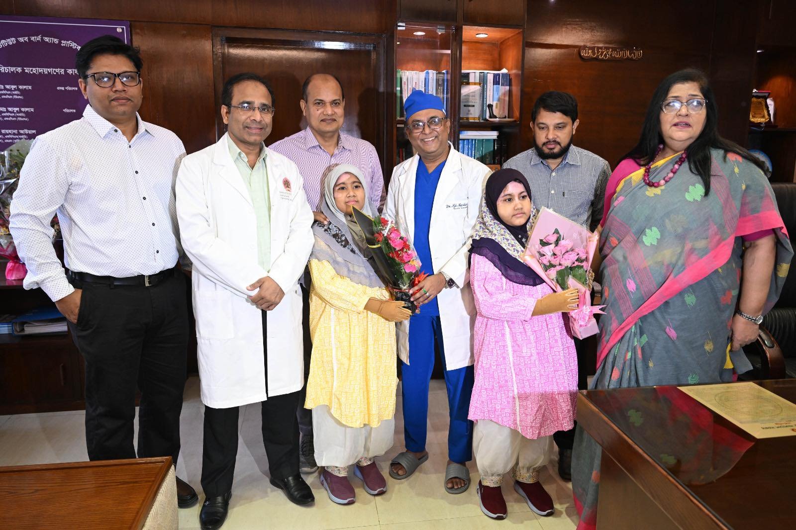 মাইলস্টোন দুর্ঘটনায় আহত যমজ দুই শিশু সাড়ে তিন মাস চিকিৎসা শেষে বাড়ি ফিরলেন