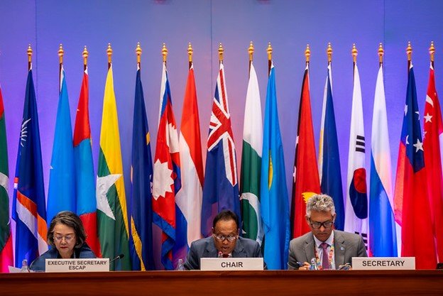 ESCAP মঞ্চে বাংলাদেশের নেতৃত্বের ছাপ, গুরুত্বপূর্ণ সেশনে সভাপতিত্ব করলেন মন্ত্রী ফকির মাহবুব আনাম