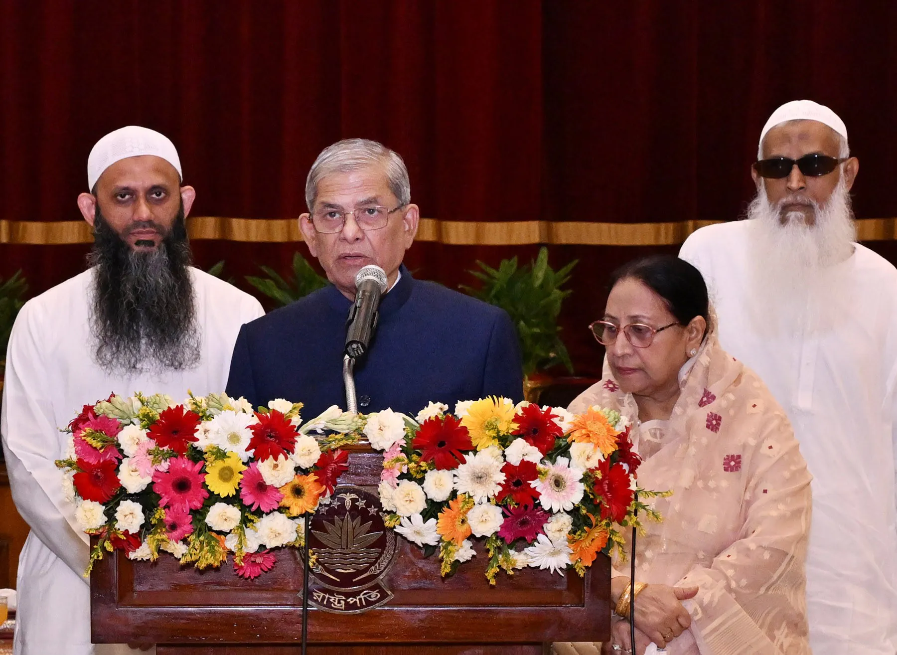 শ্রদ্ধা, সাম্য ও ন্যায়বিচারের ভিত্তিতে মানবিক বাংলাদেশ গড়ার আহ্বান জানালেন রাষ্ট্রপতি মির্জা ফখরুল ইসলাম