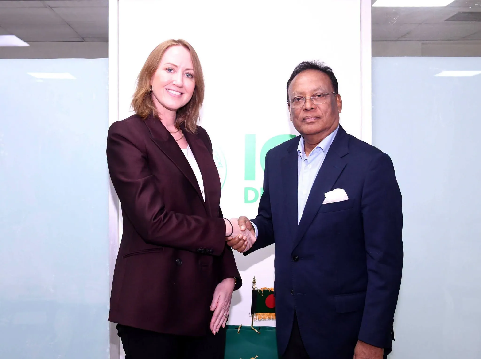 বাংলাদেশ-অস্ট্রেলিয়া সহযোগিতা সম্প্রসারণে গুরুত্ব দিলেন আইসিটি মন্ত্রী