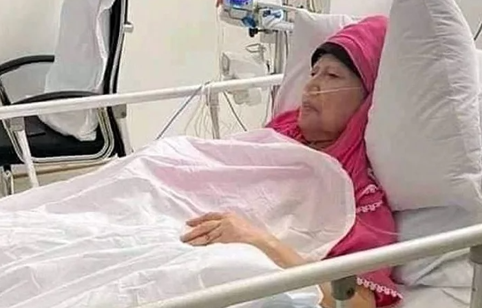 খালেদা জিয়ার উন্নত চিকিৎসায় ৫ সদস্যের চীনের মেডিকেল টিম আসলেন ঢাকায়