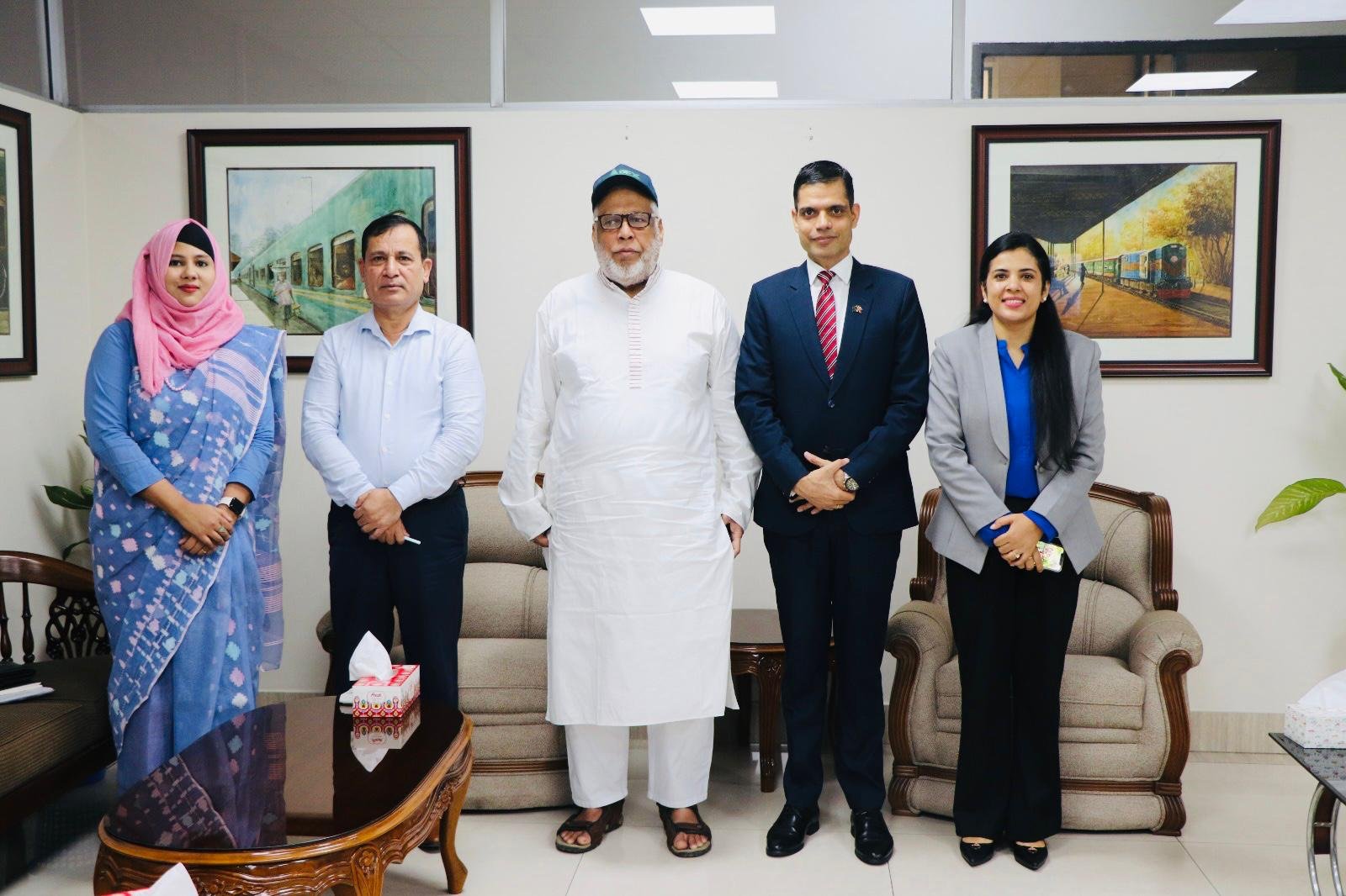 নেপালের রাষ্ট্রদূতের সাথে বিদ্যুৎ উপদেষ্টার বৈঠক: দ্বিপাক্ষিক ও উপ-আঞ্চলিক সহযোগিতা জোরদারে একমত