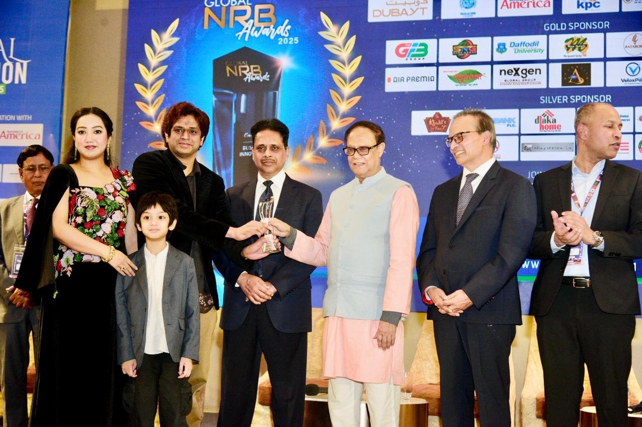 শিল্প ও সামাজিক সুরক্ষায় অবদানের জন্য এনআরবি গ্লোবাল কনভেনশনে সম্মাননা পেলেন সালাউদ্দিন চৌধুরী