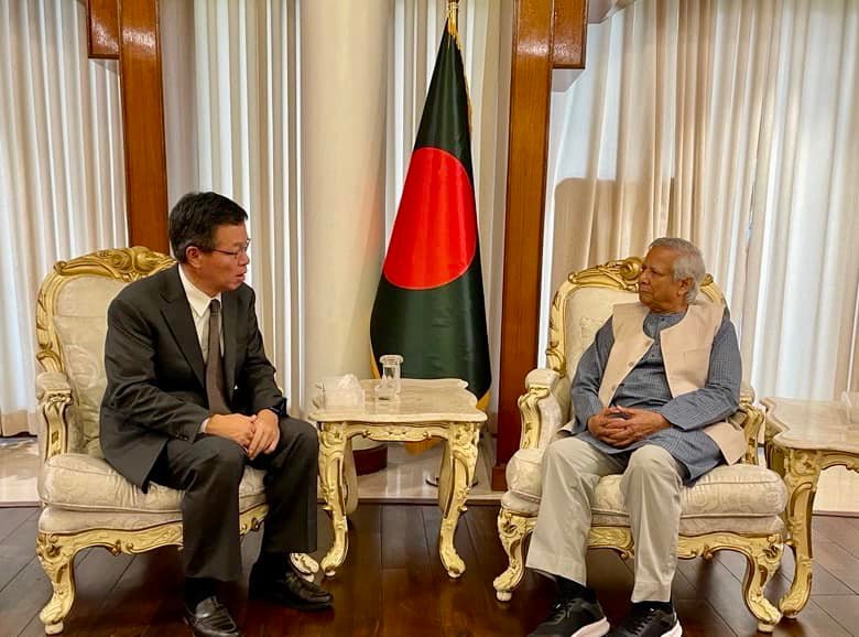 জাপানের রাষ্ট্রদূত প্রধান উপদেষ্টার সাথে সৌজন্য সাক্ষাৎ করেছেন