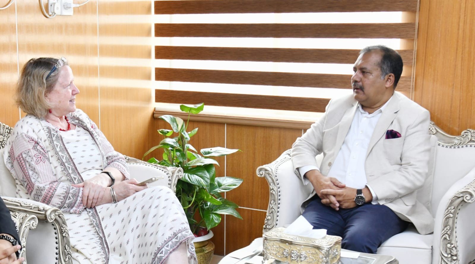 গণমাধ্যমের স্বাধীনতা ও নিরাপত্তা জোরদারে একসাথে কাজ করবে বাংলাদেশ ও ইউনেসকো