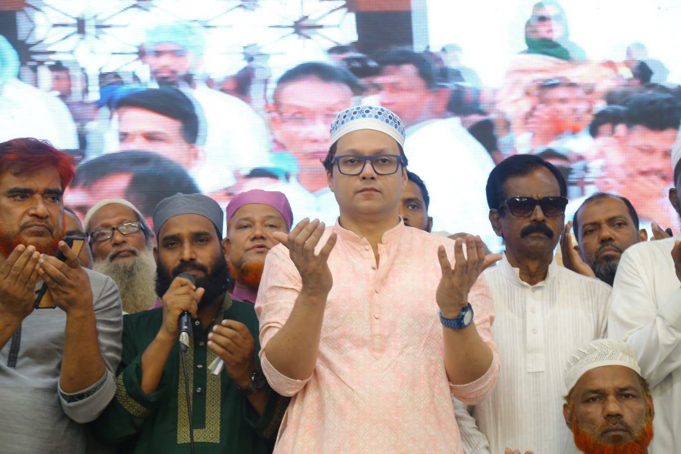 বিএনপি ভাইস চেয়ারম্যান মরহুম আব্দুল্লাহ আল নোমানের চল্লিশা অনুষ্ঠিতচট্টগ্রামে স্মরণসভায় ১৮ হাজার মানুষের উপস্থিতি