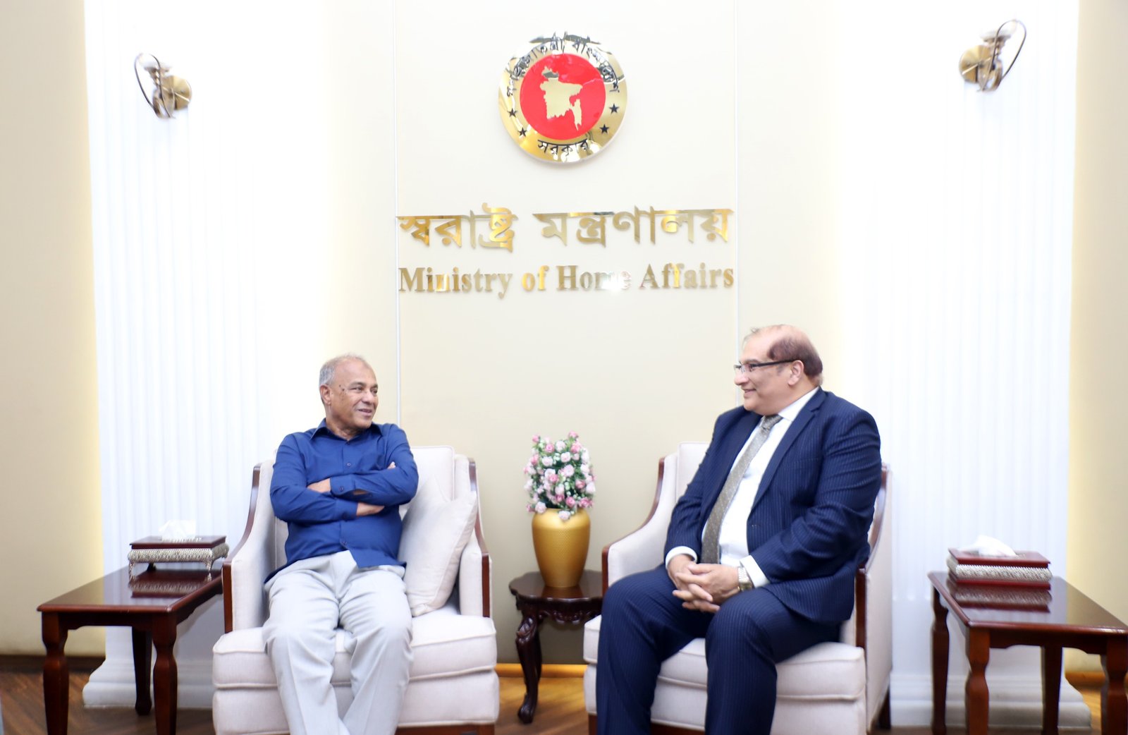 বাংলাদেশ ও পাকিস্তান পুলিশ একাডেমির মধ্যে পারস্পরিক সহযোগিতা বৃদ্ধি করা হবে: স্বরাষ্ট্র উপদেষ্টা