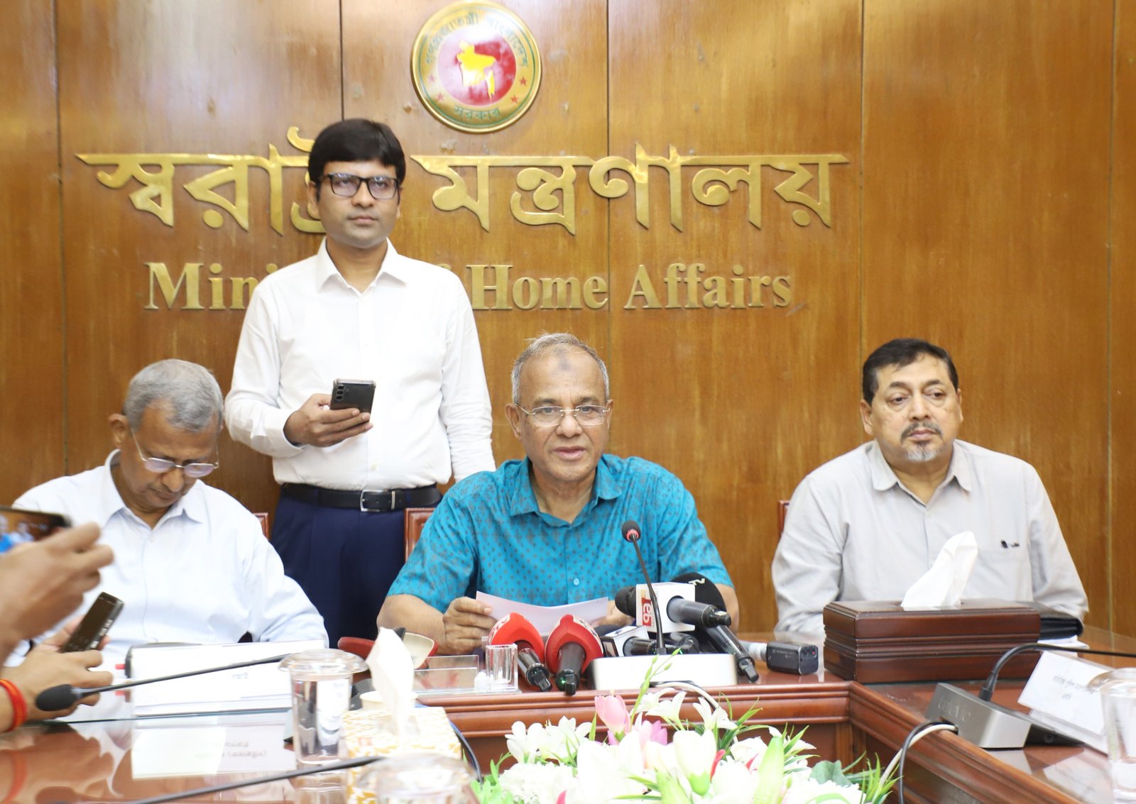আসন্ন জাতীয় সংসদ নির্বাচন সুষ্ঠু ও নিরপেক্ষ করতে একগুচ্ছ কর্মপরিকল্পনা প্রণয়ন করা হয়েছে: স্বরাষ্ট্র উপদেষ্টা