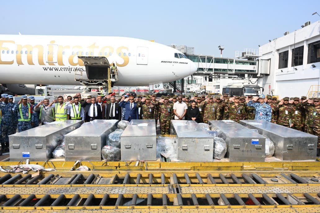 সুদানে জাতিসংঘ শান্তিরক্ষা মিশনে সন্ত্রাসী ড্রোন হামলায় শাহাদাত বরণকারী বাংলাদেশ সেনাবাহিনীর শান্তিরক্ষীদের মৃতদেহ দেশে প্রত্যাবর্তন