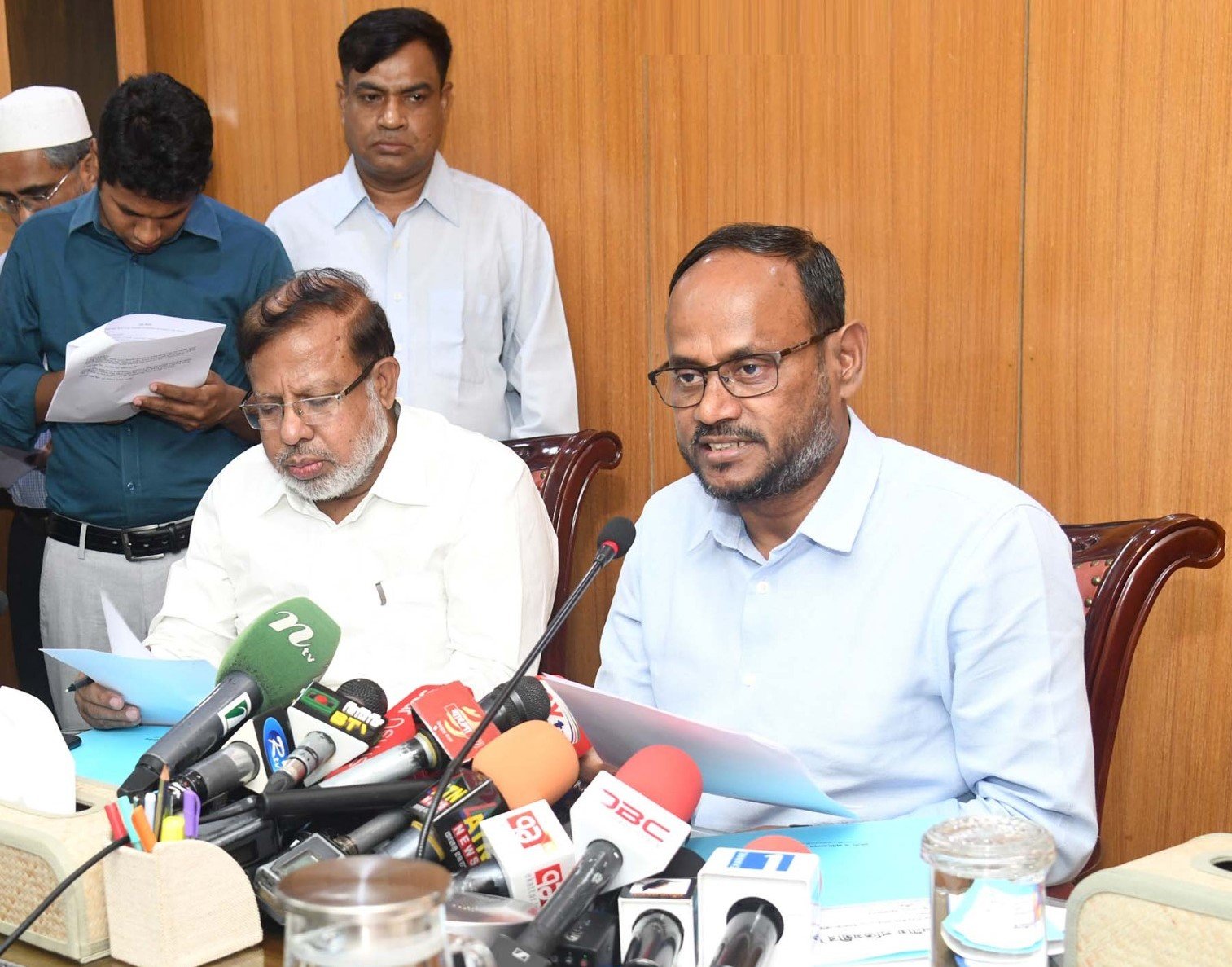 দেশীয় পশুতেই শতভাগ কোরবানি সম্পন্ন, দেশে কোরবানি হয়েছে ৯৩ লাখ ৬৭ হাজার পশু: মৎস্য ও প্রাণিসম্পদ প্রতিমন্ত্রী