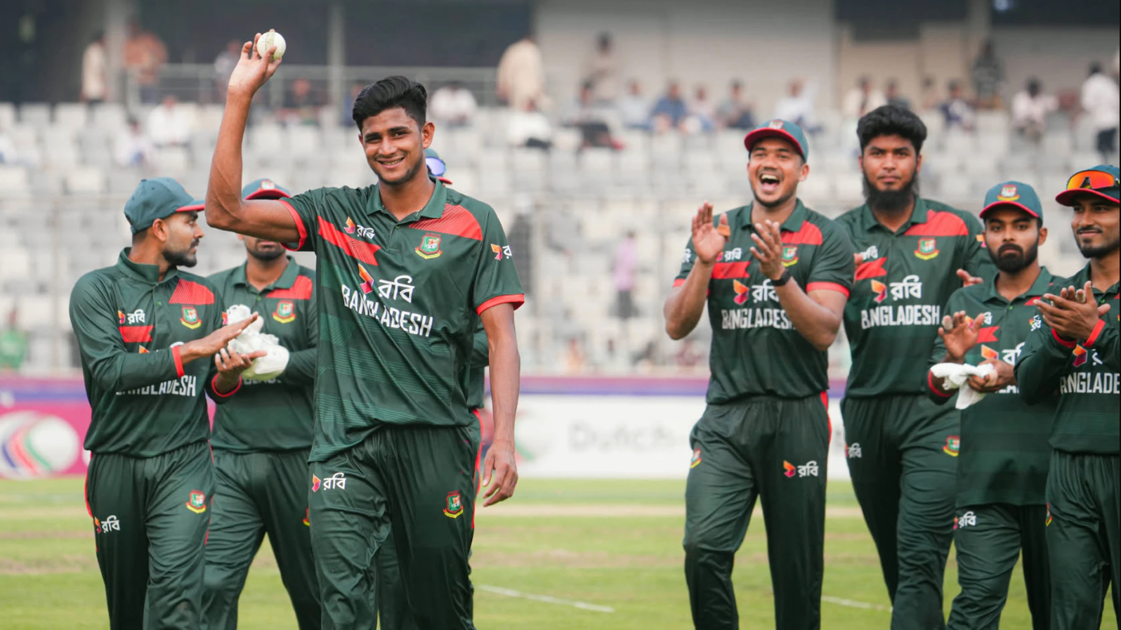প্রথম ওয়ানডেতে পাকিস্তানকে ৮ উইকেটে হারালো বাংলাদেশ