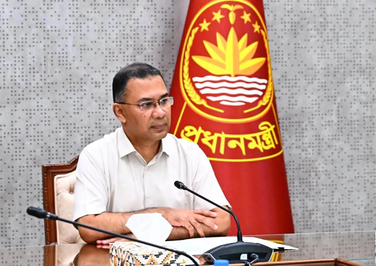 প্রধানমন্ত্রী তারেক রহমানের উপস্থিতিতে বন্ধ বাংলাদেশ জুট মিলস করপোরেশনের (বিজেএমসি) সঙ্গে প্রাণ-আরএফএল গ্রুপ ও হ্যামকো গ্রুপের সাথে চুক্তি সই স্বাক্ষরিত