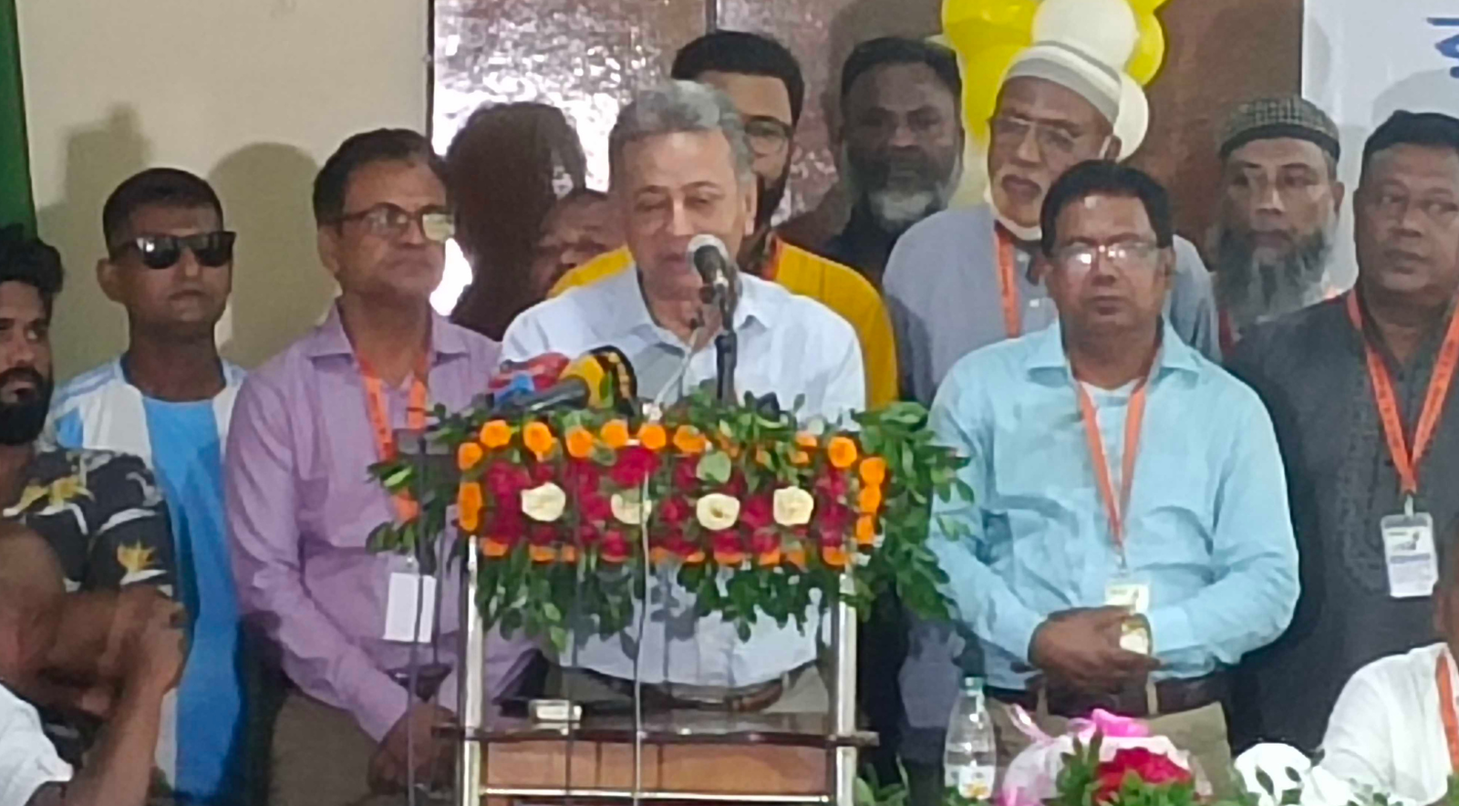 ব্যবসাবান্ধব ও জনকল্যাণমুখী রাষ্ট্র গড়তে দ্রুত নির্বাচন প্রয়োজন: আমির খসরু