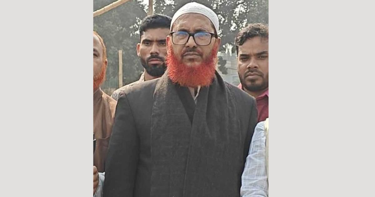 ৫০ লাখ টাকাসহ ঠাকুরগাঁও জেলা জামায়াত আমির আটক