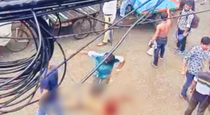 রাজধানীর মিটফোর্ডে ব্যবসায়ীকে প্রকাশ্যে নৃশংসভাবে পাথর ও ধারালো অস্ত্র দিয়ে হত্যা