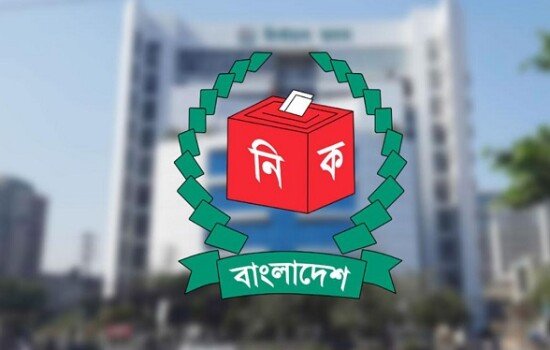 মোবাইল ফোন নিয়ে ভোট কেন্দ্রের ৪০০ গজের মধ্যে প্রবেশ নিষিদ্ধ করলো নির্বাচন কমিশন