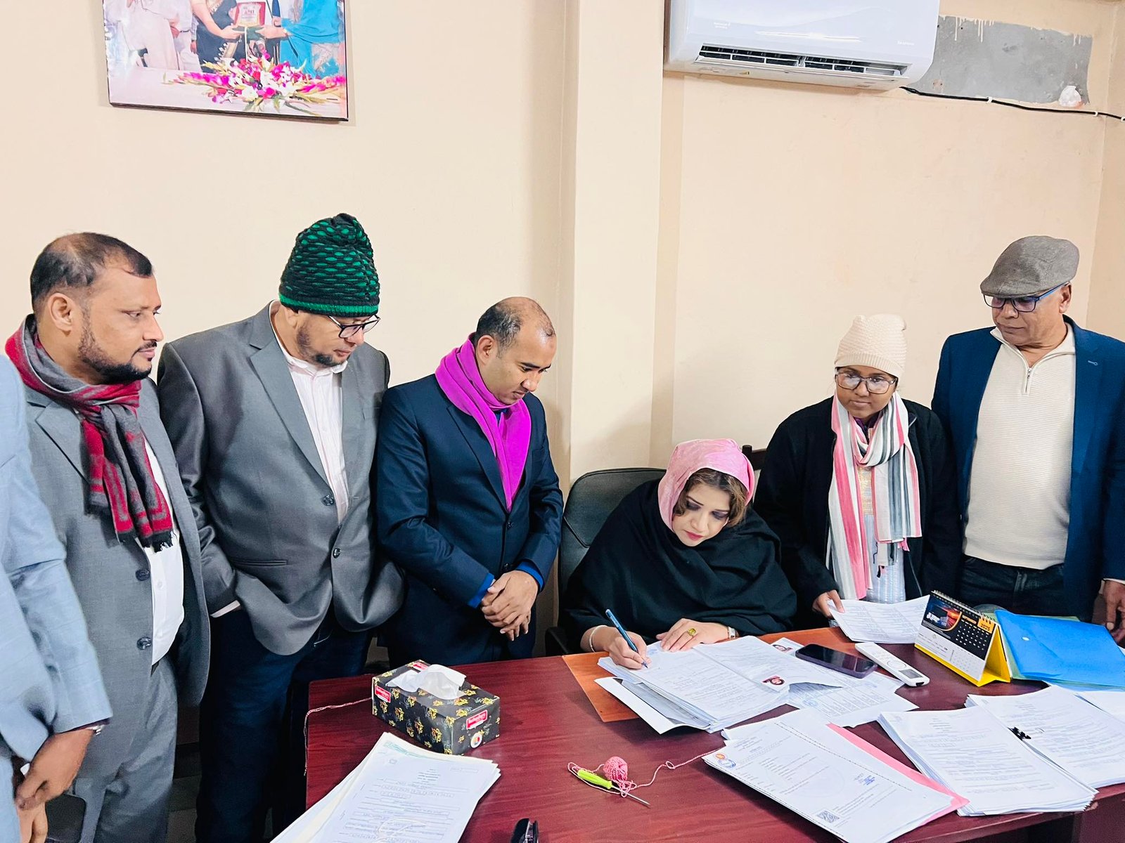ফরিদপুর-২ আসনে মনোনয়ন জমা দিলেন বিএনপির মনোনীত প্রার্থী শামা ওবায়েদ