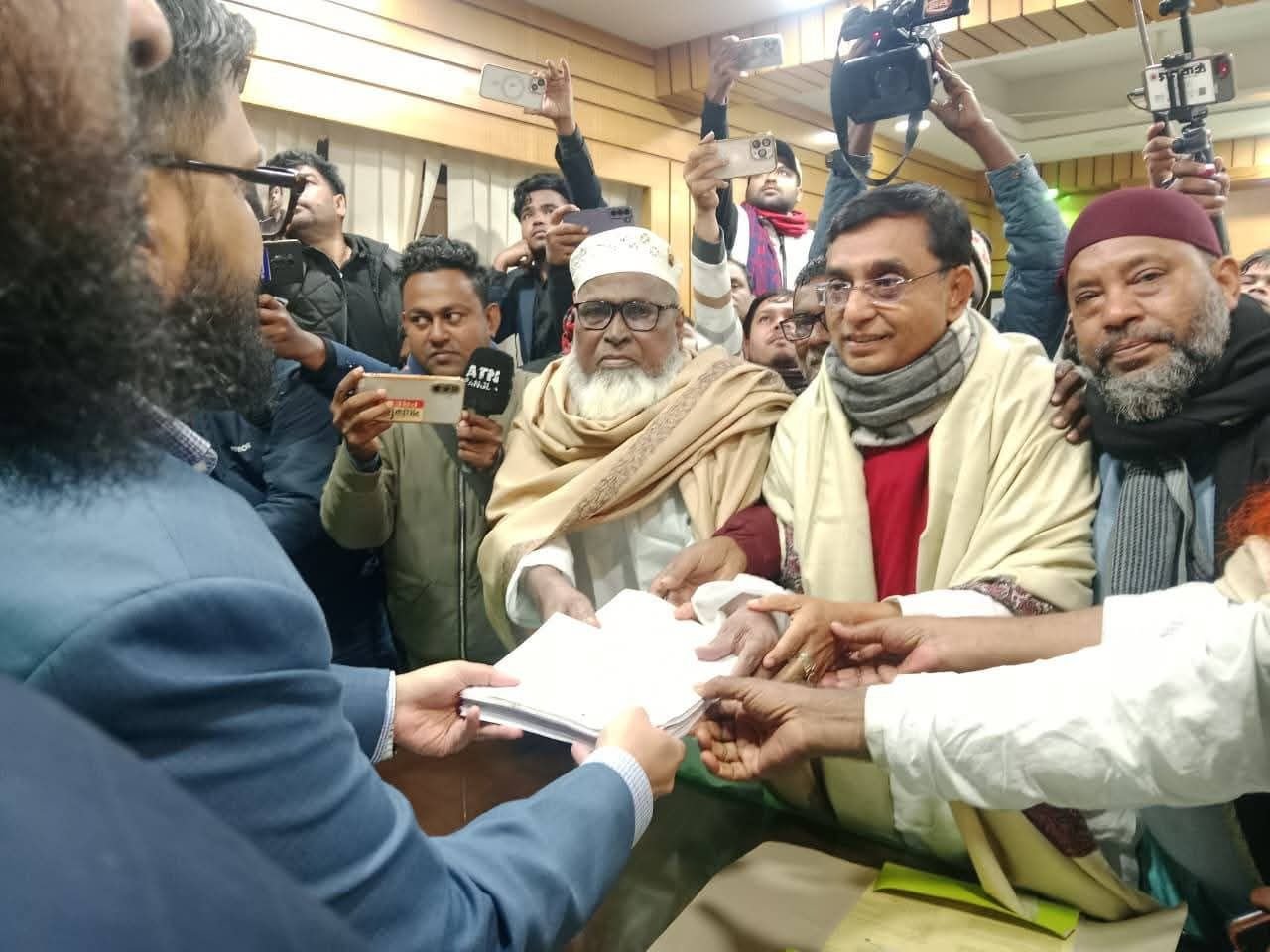 মনোনয়নপত্র জমা দিলেন গাজীপুর-০১ আসনে বিএনপি মনোনীত প্রার্থী মজিবুর রহমান