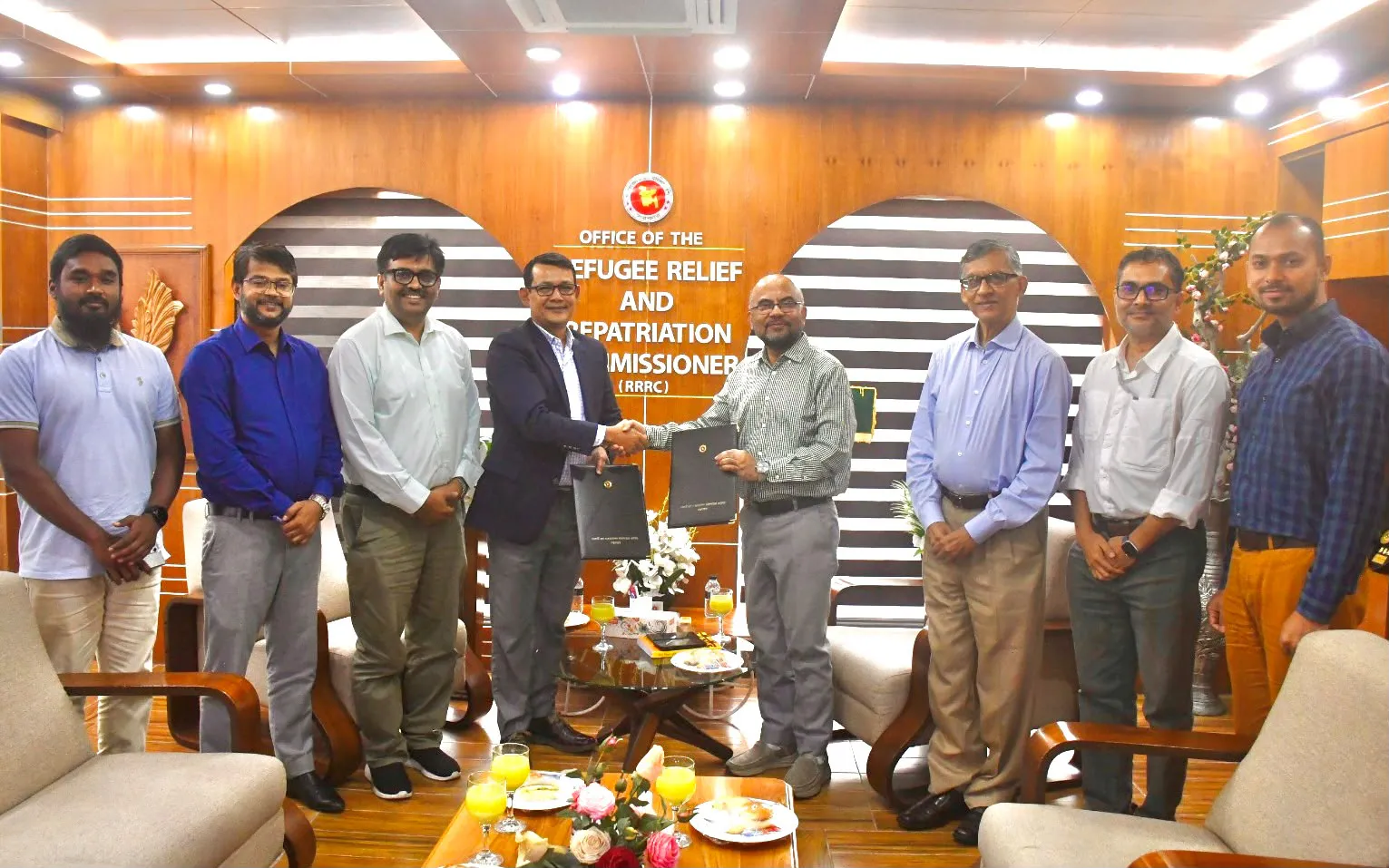 রোহিঙ্গা ক্যাম্পে পিস ক্যাফে ও কমিউনিটি লাইব্রেরি চালু করলো ব্র্যাক ইউনিভার্সিটি