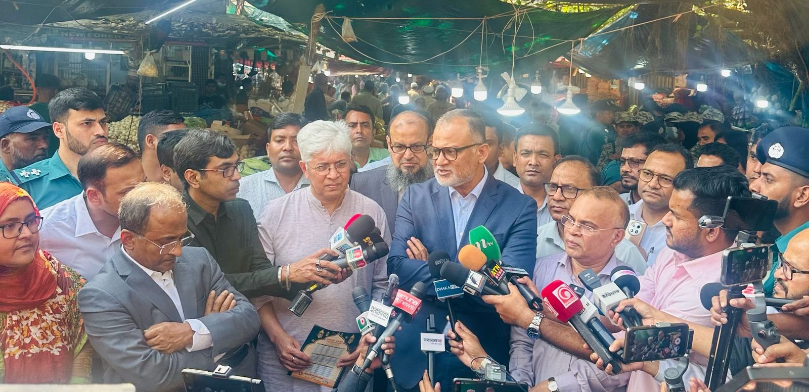 দুই দিনের মধ্যে সয়াবিন তেলের সরবরাহ স্বাভাবিক হবে: বাণিজ্য উপদেষ্টা