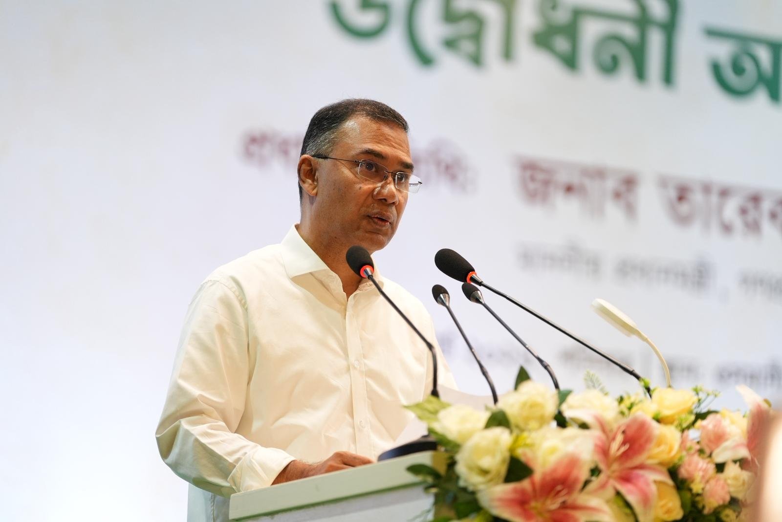 ধর্ম-বর্ণ নির্বিশেষে শান্তিপূর্ণ বাংলাদেশ গড়ার অঙ্গীকার করলেন প্রধানমন্ত্রী তারেক রহমান