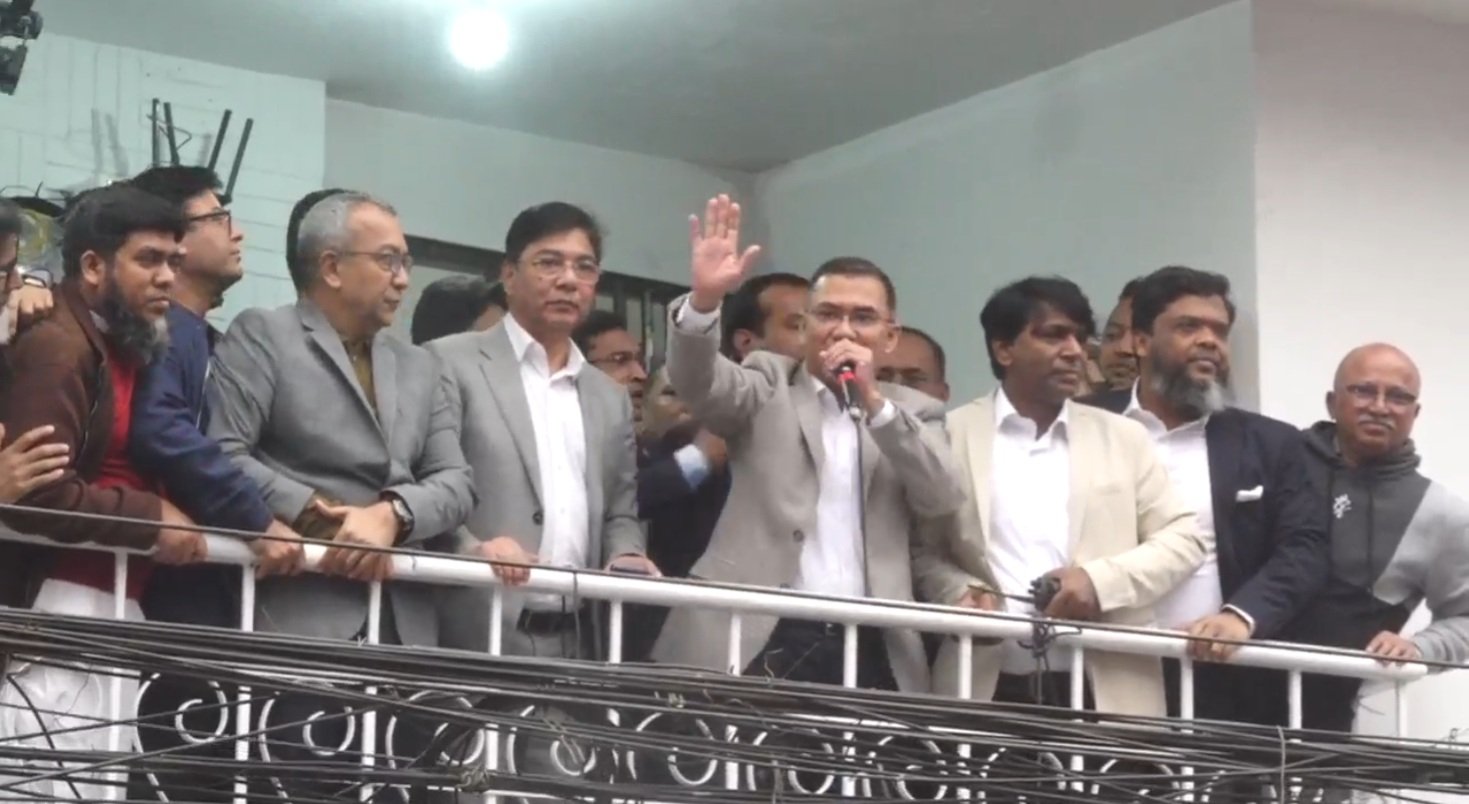 দেশকে নতুন করে গড়ে তুলতে সবাইকে আহ্বান জানিয়েছেন বিএনপির ভারপ্রাপ্ত চেয়ারম্যান তারেক রহমান
