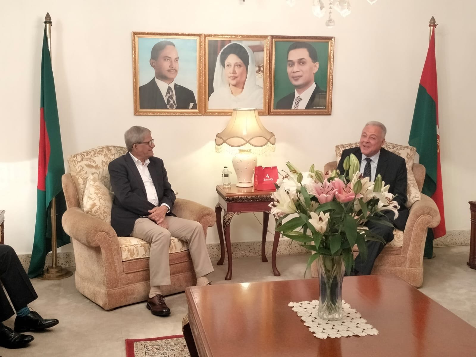 বিএনপি মহাসচিবের সঙ্গে সৌজন্য সাক্ষাৎ করলেন ঢাকায় নিযুক্ত মিশর রাষ্ট্রদূত