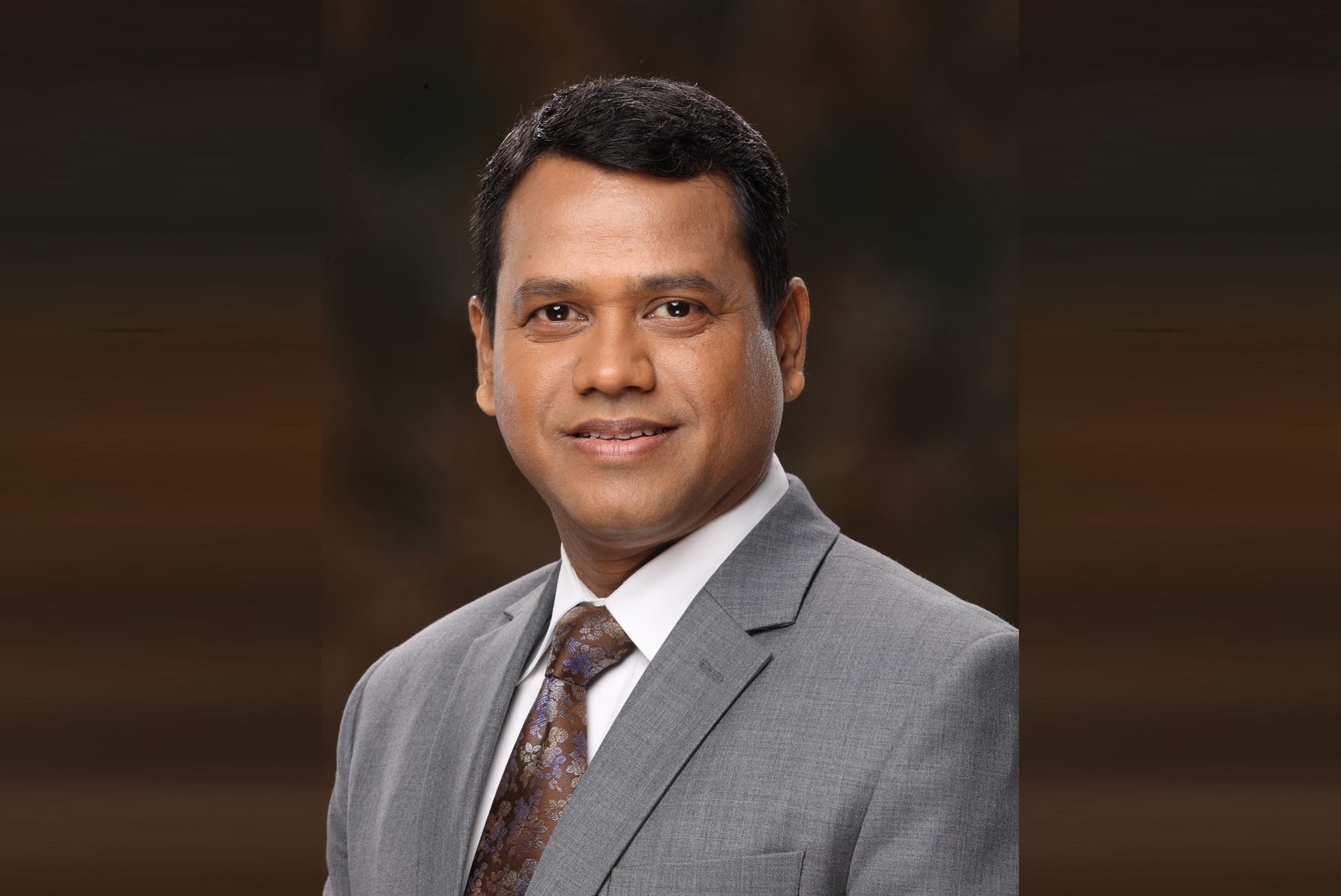 এফবিসিসিআইয়ের নতুন প্রশাসক হিসেবে নিয়োগ পেলেন বাণিজ্য মন্ত্রণালয়ের অতিরিক্ত সচিব মো. আবদুর রহিম খান
