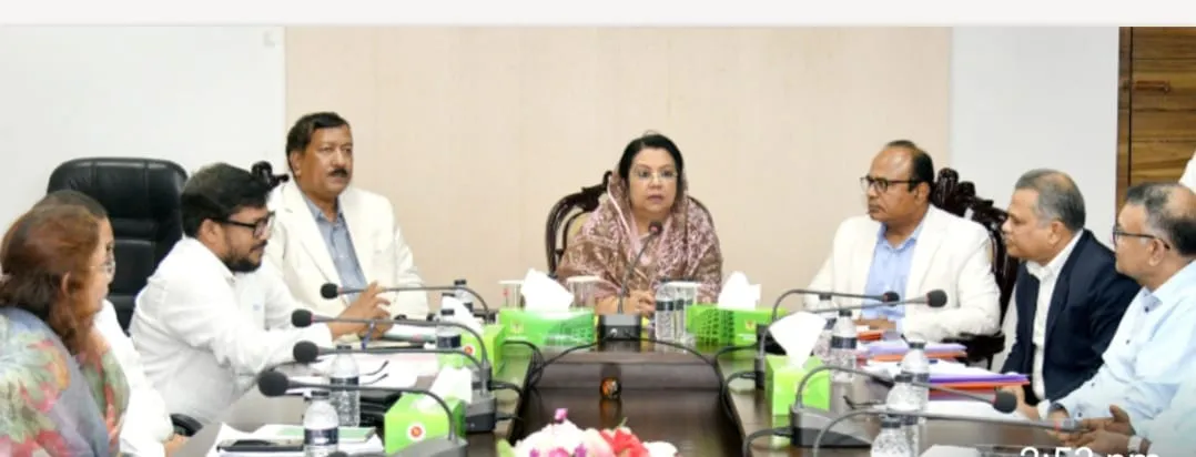 খাদ্য নিরাপত্তায় নিরাপদ মজুদ ও গুণগত মানকে অগ্রাধিকার দিতে হবে: খাদ্যমন্ত্রী