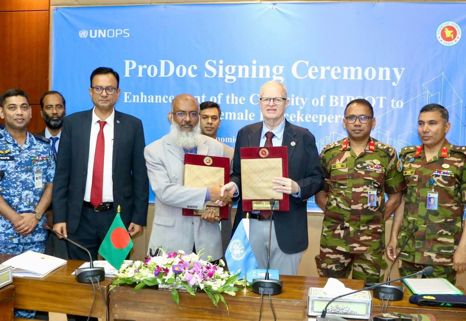 বাংলাদেশে নারী শান্তিরক্ষীদের প্রশিক্ষণ সক্ষমতা বৃদ্ধিতে সরকার ও UNOPS-এর চুক্তি