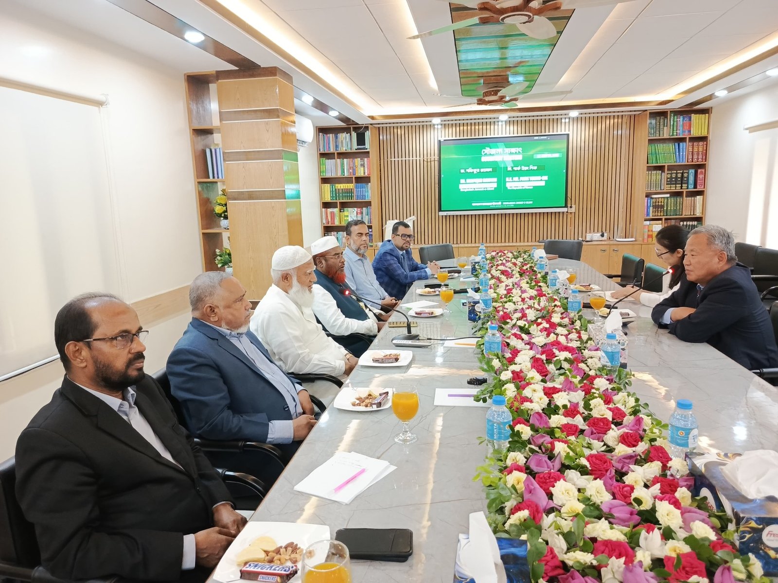 জামায়াতের আমীরের সঙ্গে কোরিয়ার রাষ্ট্রদূতের সৌজন্য সাক্ষাৎ