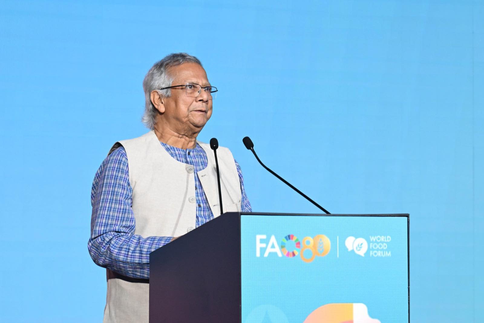 “ক্ষুধামুক্ত, বৈষম্যহীন ও কার্বনমুক্ত তিন-শূন্য বিশ্ব গড়তে অর্থনৈতিক ব্যবস্থার আমূল পরিবর্তন প্রয়োজন”: রোমে এফএও’র বিশ্ব খাদ্য সম্মেলনে প্রধান উপদেষ্টা