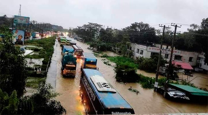 পানির নিচে ঢাকা-চট্টগ্রাম মহাসড়ক, দীর্ঘ যানজট