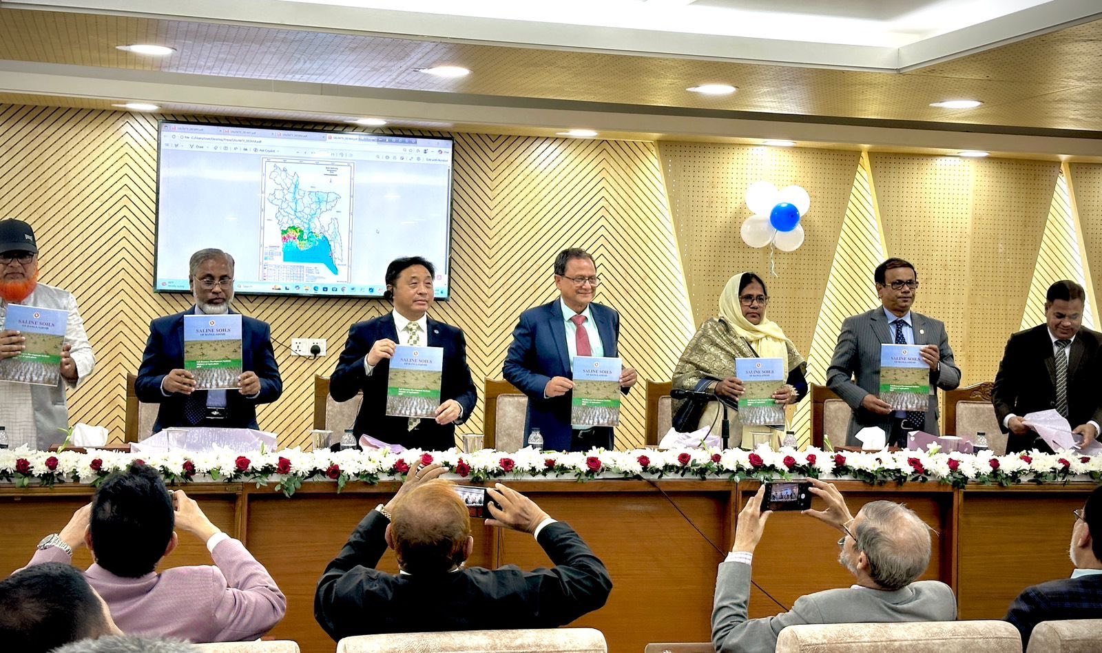 FAO ও কৃষি মন্ত্রণালয়ের যৌথ আয়োজনে বিশ্ব মৃত্তিকা দিবস উদযাপন