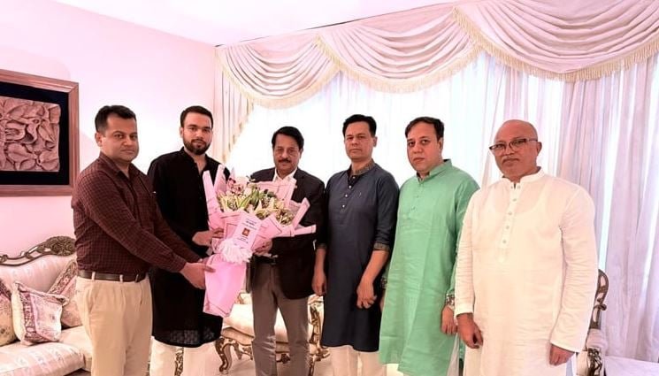 খালেদা জিয়াকে জন্মদিনের শুভেচ্ছা জানালেন প্রধান উপদেষ্টা