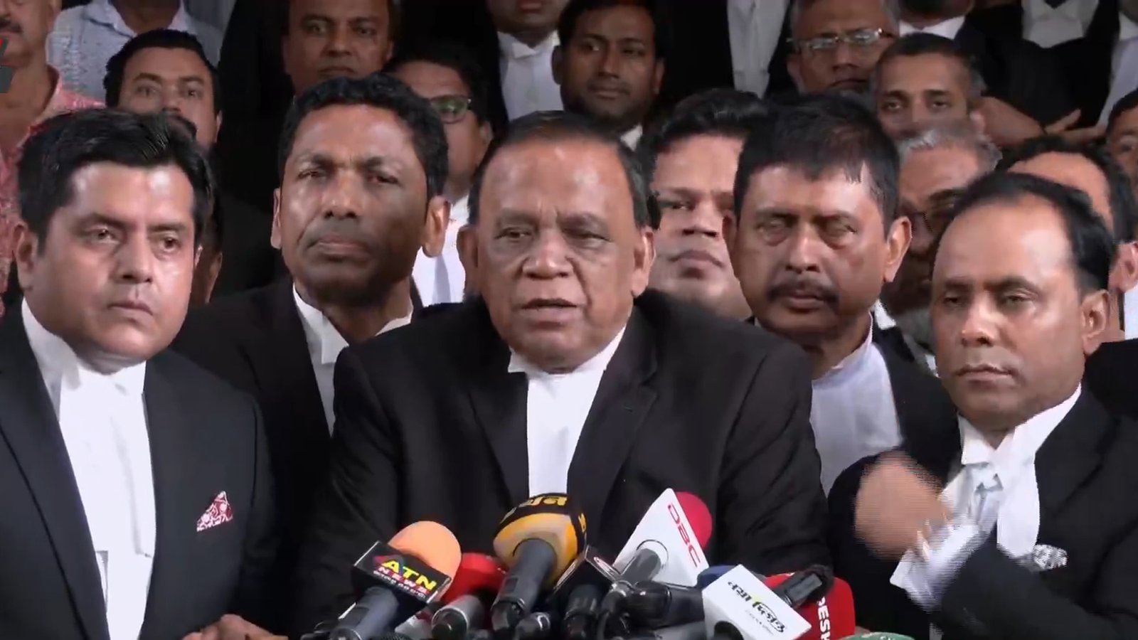 ইশরাক হোসেনকে মেয়র হিসেবে শপথ পড়াতে বাধা নেই: আইনজীবী ব্যারিস্টার এ এম মাহবুব উদ্দিন খোকন