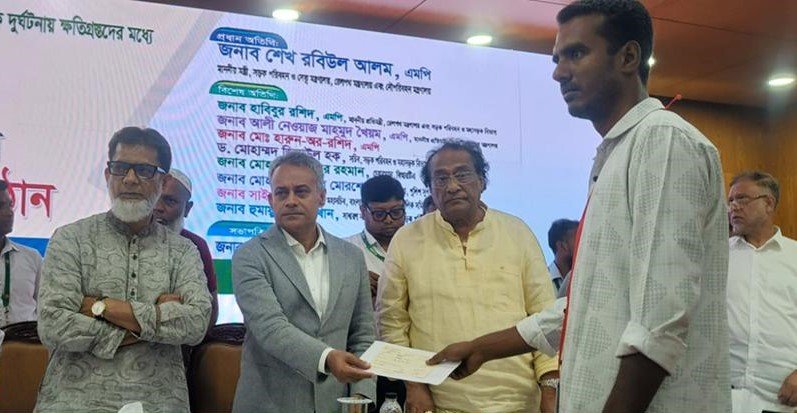 দুর্ঘটনা প্রতিরোধে সমন্বিত উদ্যোগে কাজ করছে সরকার: সড়কমন্ত্রী