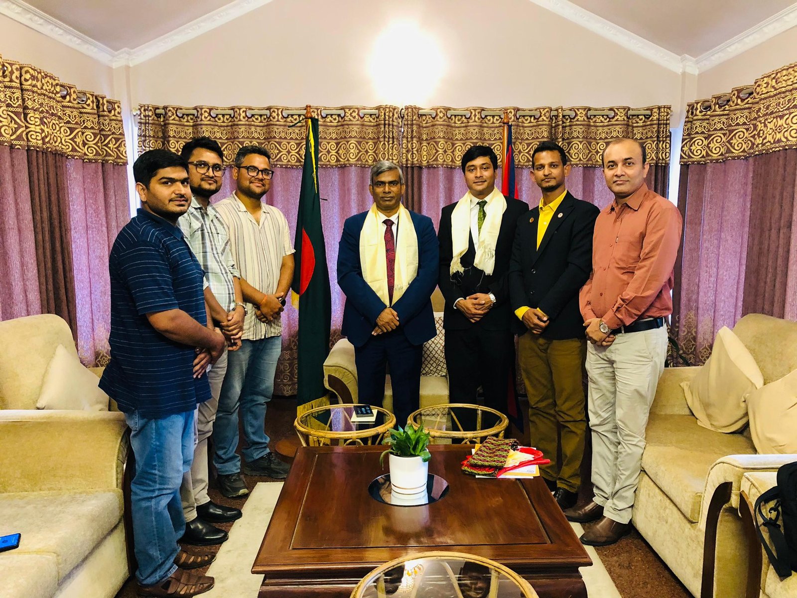 বাংলাদেশে পড়াশোনা করা নেপালি চিকিৎসকদের মাধ্যমে দ্বিপাক্ষিক বন্ধনের নতুন দিগন্ত