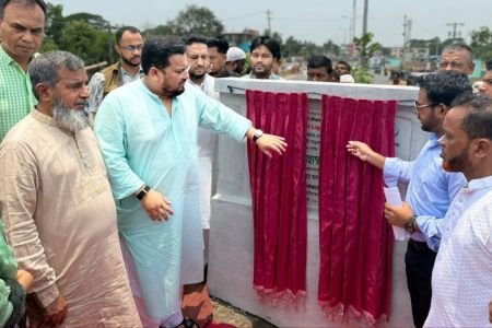 হতদরিদ্রদের স্বাবলম্বী করতে কাজ করেছে সরকার: ভূমি ও পার্বত্য প্রতিমন্ত্রী