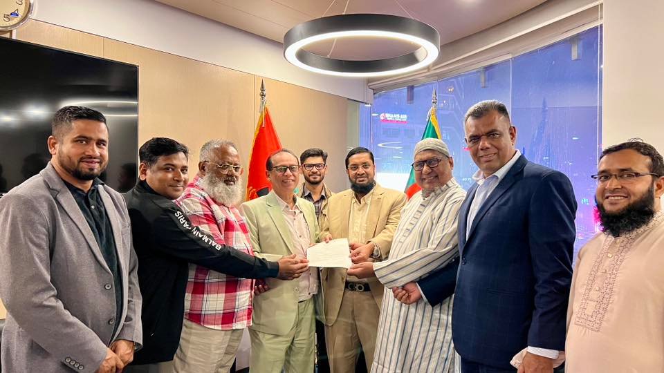 ঢাকা–১১ আসনে বিএনপির মনোনয়নপত্র সংগ্রহ করলেন ড. এম এ কাইয়ুম