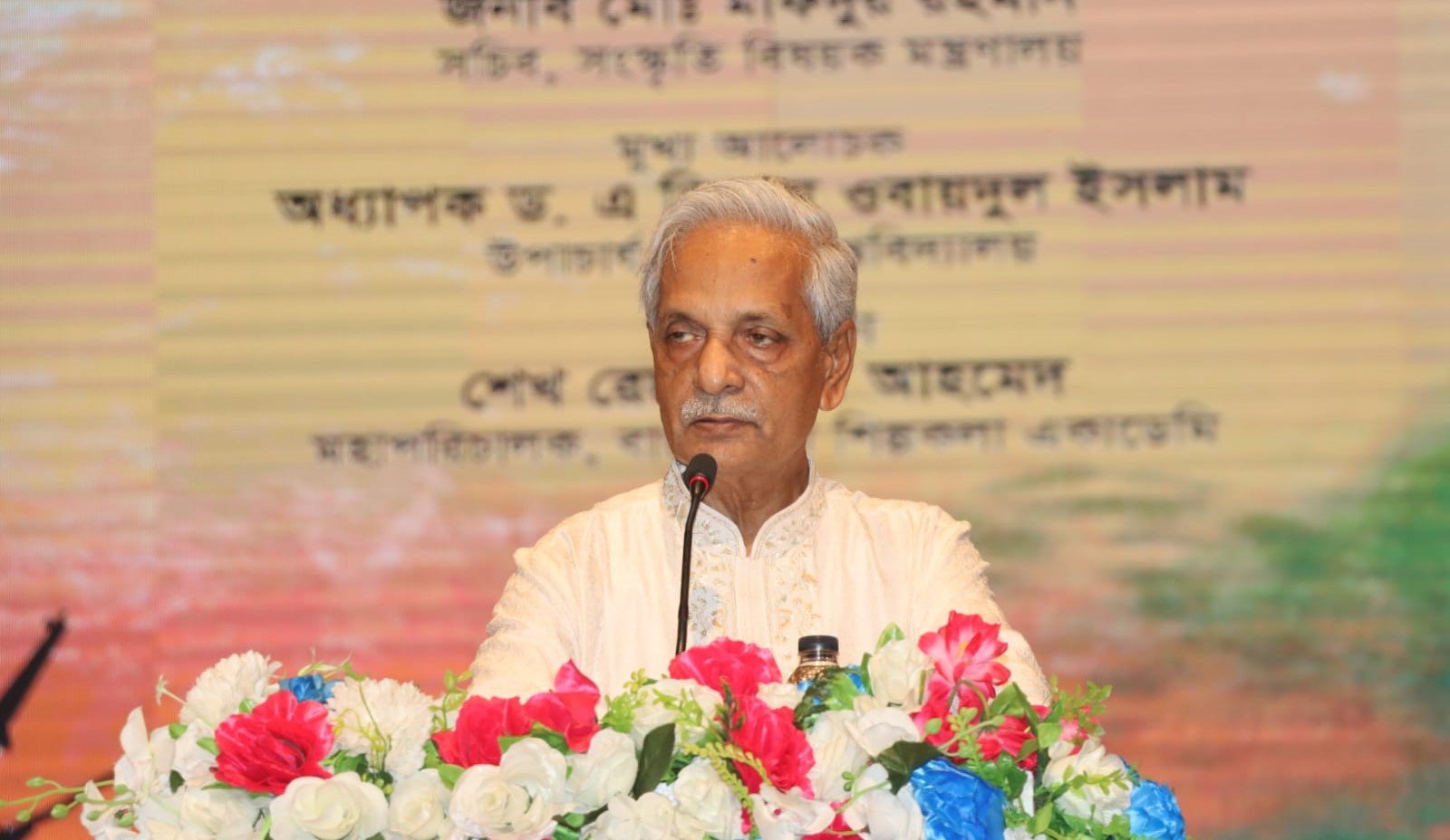 সত্যনিষ্ঠ ইতিহাস ও জনগণের ক্ষমতায়নই হবে সমৃদ্ধ বাংলাদেশ গড়ার ভিত্তি: সংস্কৃতি বিষয়ক মন্ত্রী