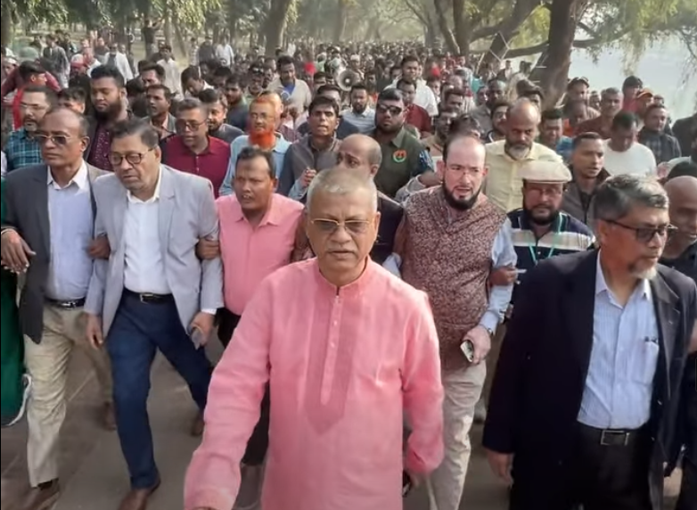 মহান বিজয় দিবসে ঢাকা-১২ আসনে বিএনপির মনোনীত প্রার্থী সাইফুল আলম নীরবের নেতৃত্বে বিশাল বিজয় র্যালি অনুষ্ঠিত