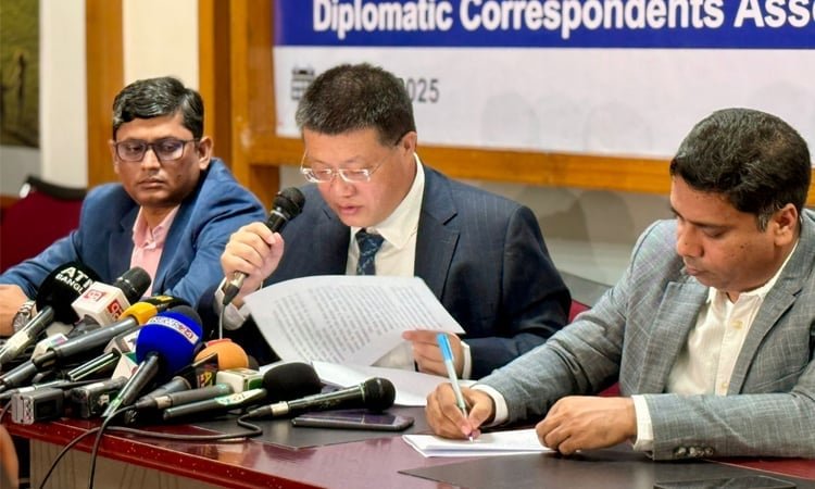 বাংলাদেশে একটি শান্তিপূর্ণ ও সফল জাতীয় নির্বাচন অনুষ্ঠানের প্রচেষ্টাকে চীন সমর্থন জানায়: চীনের রাষ্ট্রদূত ইয়াও ওয়েন