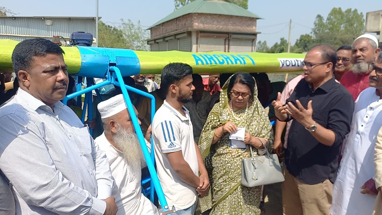 মানিকগঞ্জের বিমান তৈরি করা যুবক এর সহযোগিতায় পাশে দাঁড়ালেন তারেক রহমান